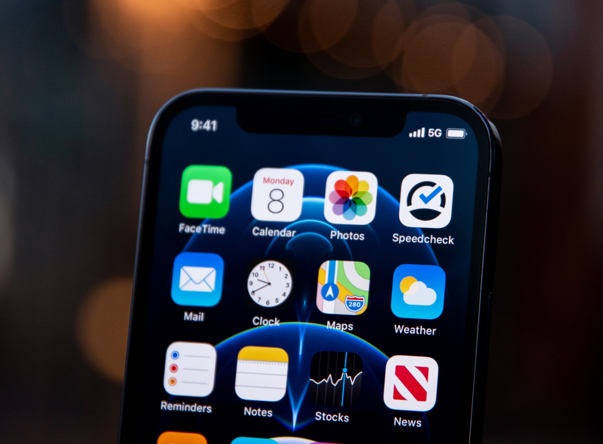 安仁苹果手机维修分享为什么 iPhone 12 在冬季会自动关机 